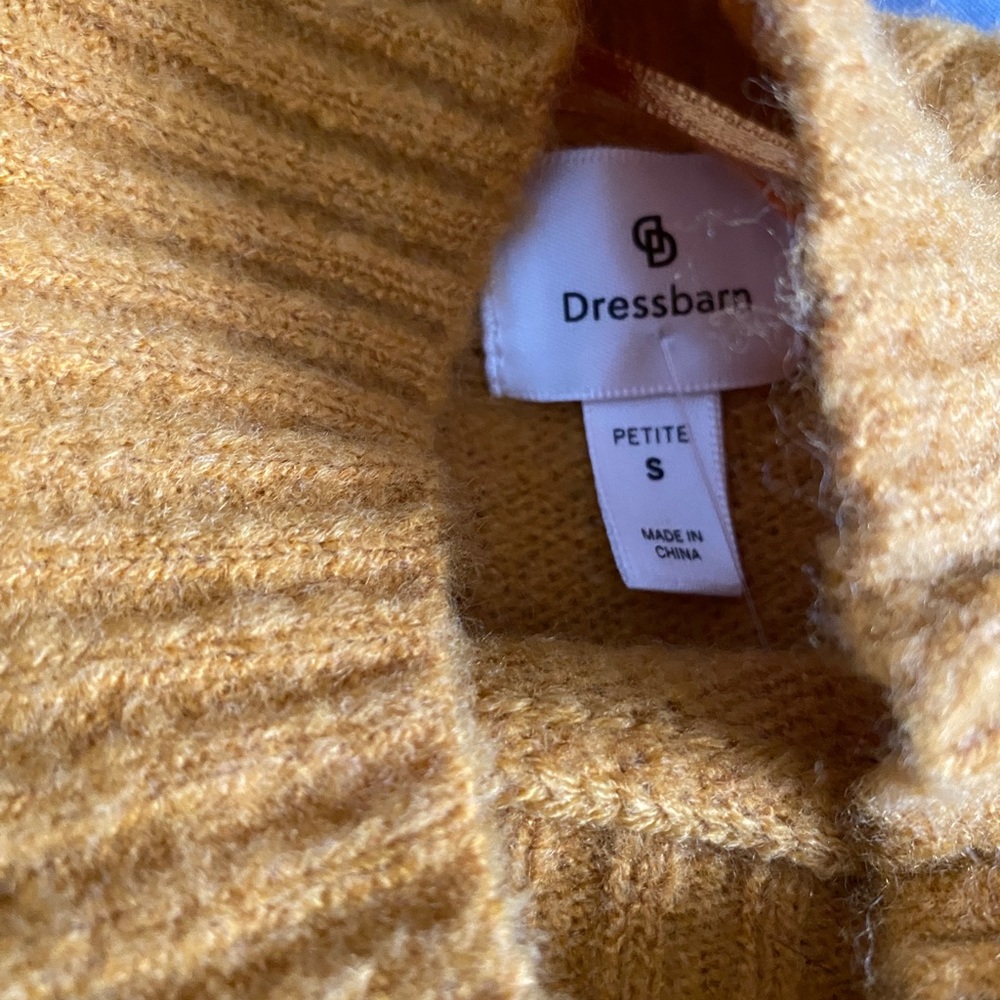 Multi-color Sweater - Picture 2 of 2